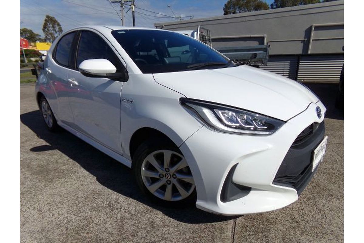 2020 Toyota Yaris SX Hybrid MXPH10R