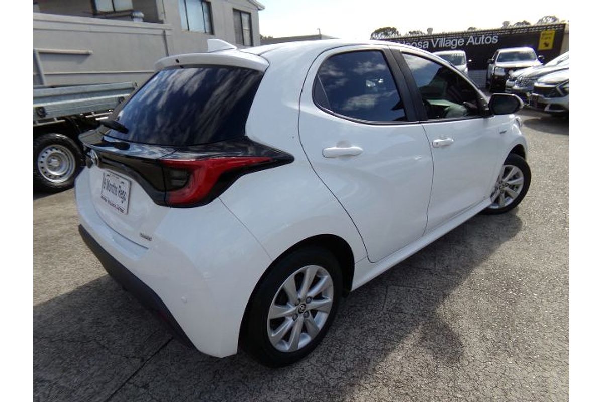 2020 Toyota Yaris SX Hybrid MXPH10R