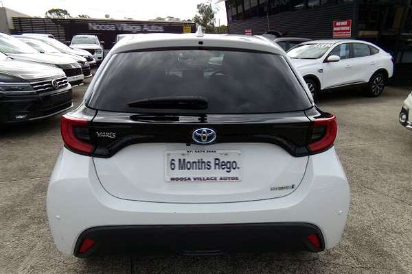 2020 Toyota Yaris SX Hybrid MXPH10R