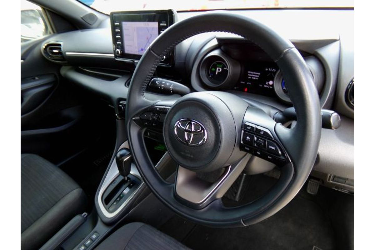 2020 Toyota Yaris SX Hybrid MXPH10R