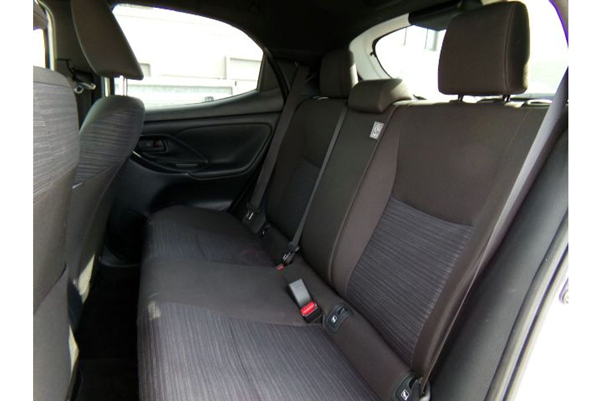 2020 Toyota Yaris SX Hybrid MXPH10R