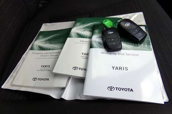 2020 Toyota Yaris SX Hybrid MXPH10R