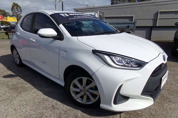 2020 Toyota Yaris SX Hybrid MXPH10R