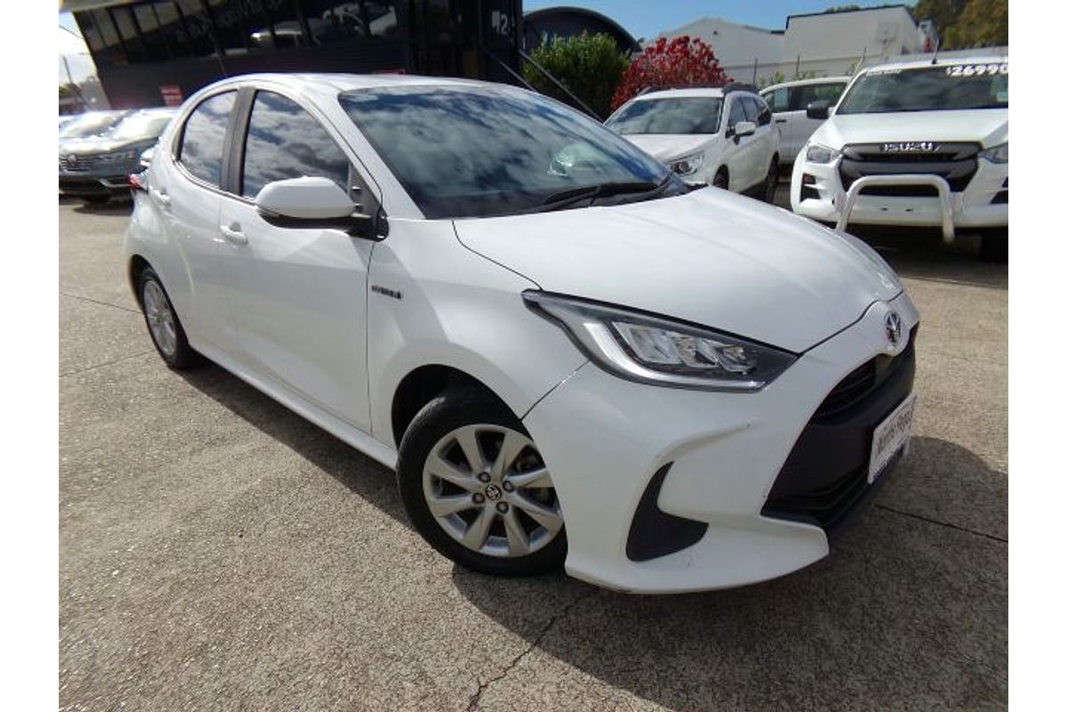 2020 Toyota Yaris SX Hybrid MXPH10R