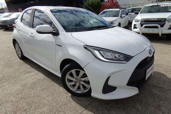 2020 Toyota Yaris SX Hybrid MXPH10R