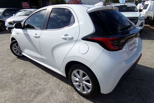 2020 Toyota Yaris SX Hybrid MXPH10R