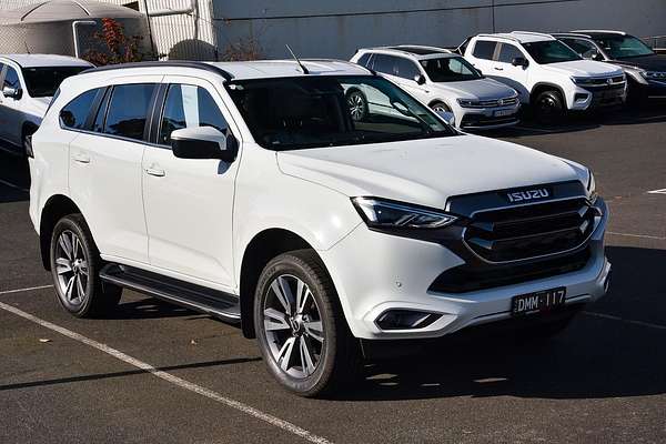 2023 Isuzu MU-X LS-T