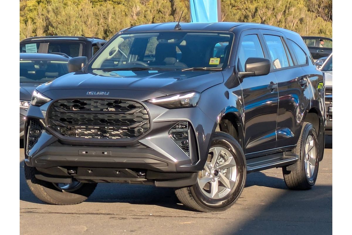 2025 Isuzu MU-X LS-M