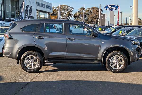 2025 Isuzu MU-X LS-M