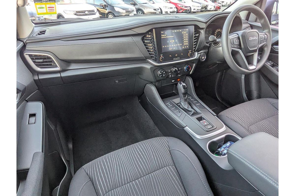 2025 Isuzu MU-X LS-M