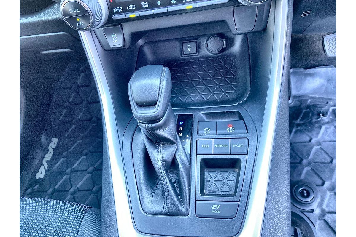 2020 Toyota RAV4 GX AXAH52R