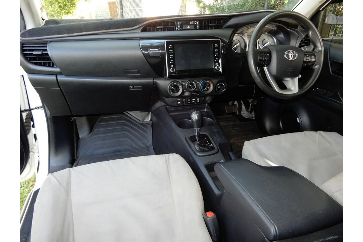 2022 Toyota Hilux Workmate GUN125R 4X4