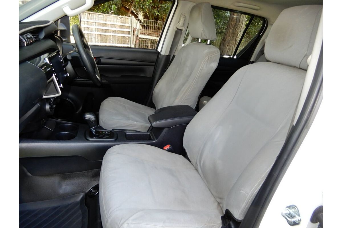 2022 Toyota Hilux Workmate GUN125R 4X4