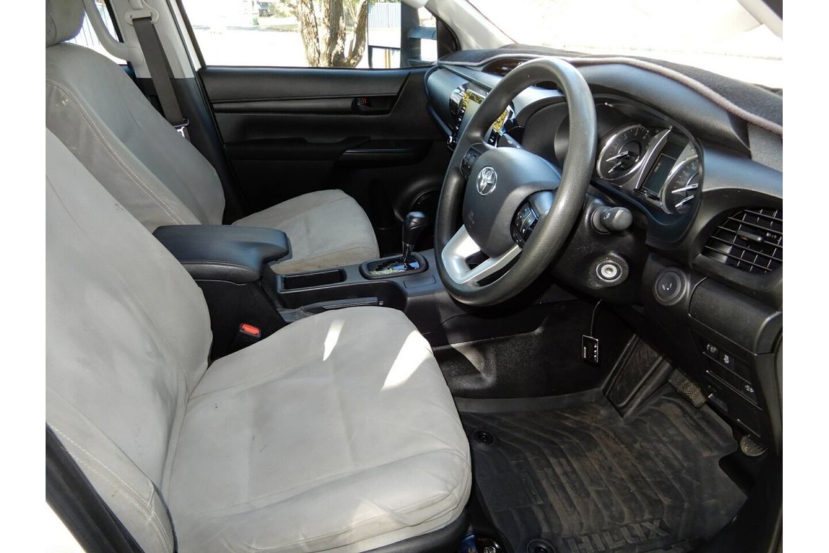 2022 Toyota Hilux Workmate GUN125R 4X4