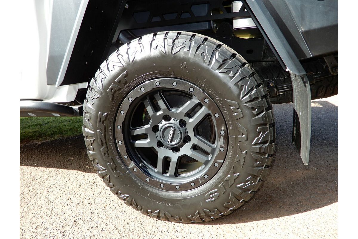 2022 Toyota Hilux Workmate GUN125R 4X4