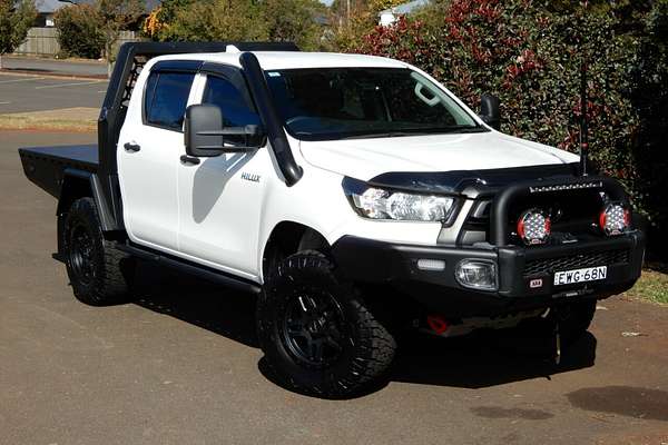 2022 Toyota Hilux Workmate GUN125R 4X4