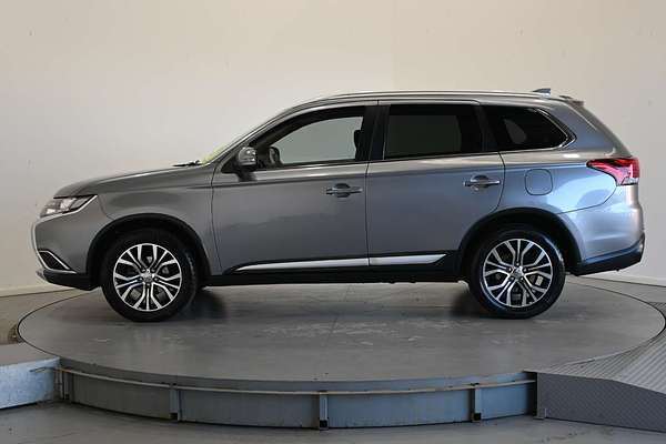 2017 Mitsubishi Outlander LS Safety Pack ZK