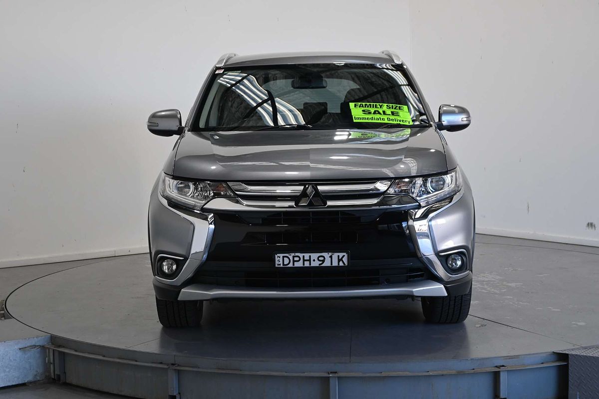 2017 Mitsubishi Outlander LS Safety Pack ZK