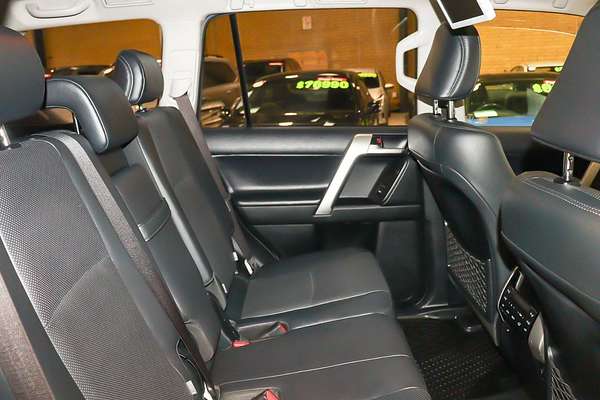 2019 Toyota Landcruiser Prado Kakadu GDJ150R