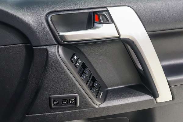 2019 Toyota Landcruiser Prado Kakadu GDJ150R