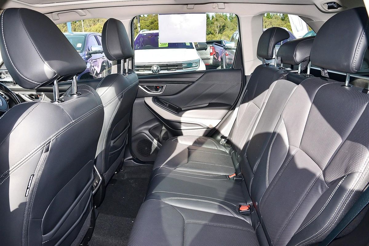 2023 Subaru Forester 2.5i-S S5