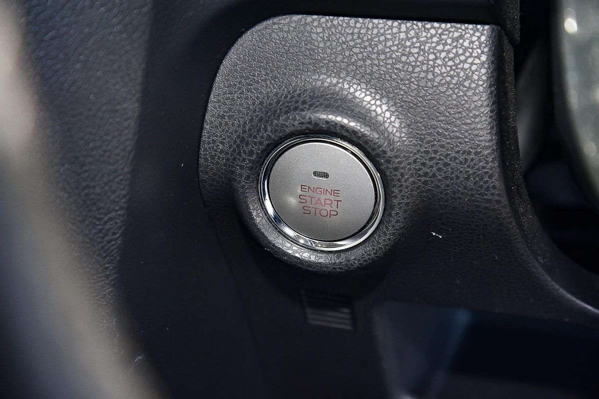 2019 Isuzu MU-X LS-T