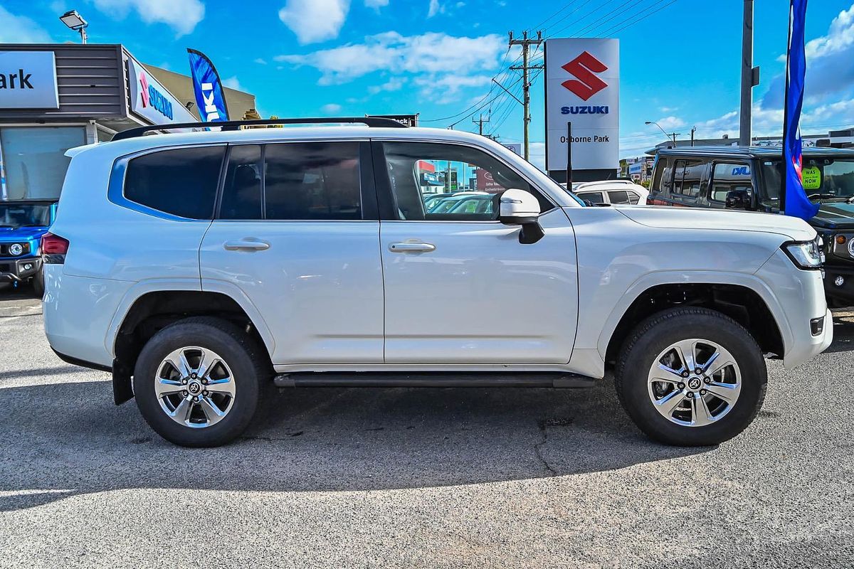 2022 Toyota Landcruiser VX FJA300R