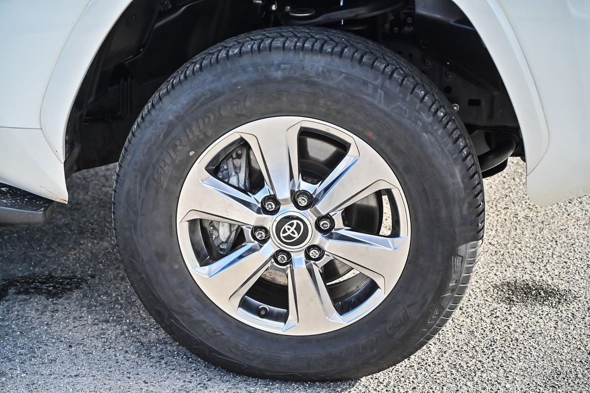 2022 Toyota Landcruiser VX FJA300R