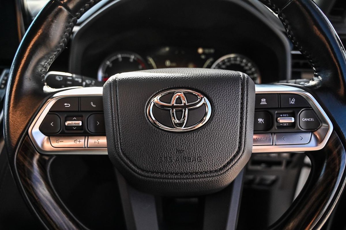 2022 Toyota Landcruiser VX FJA300R