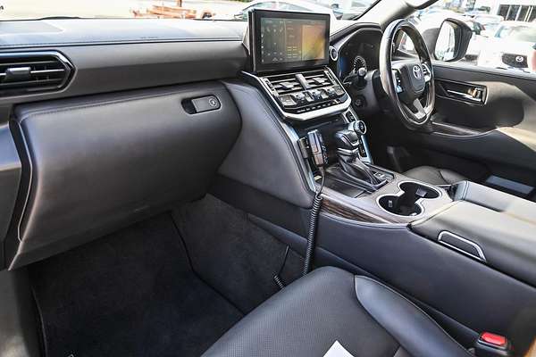 2022 Toyota Landcruiser VX FJA300R