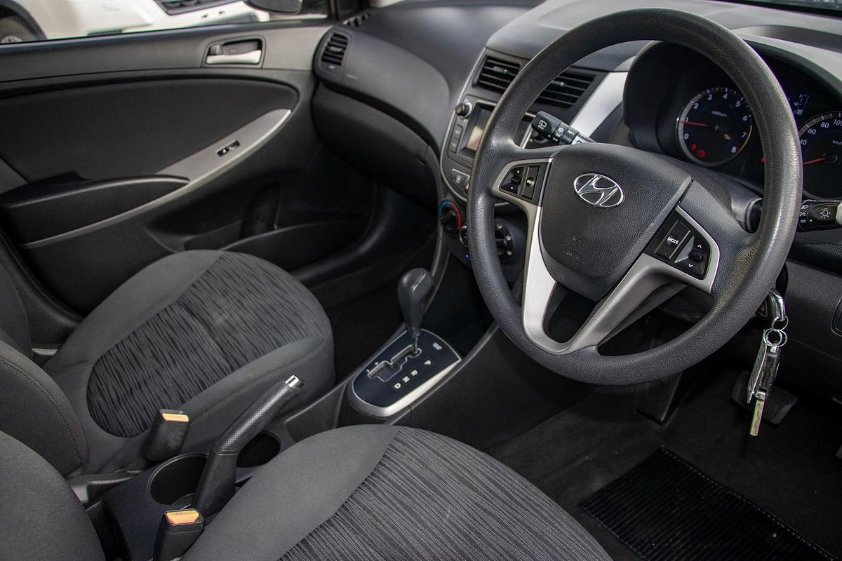 2016 Hyundai Accent Active RB3