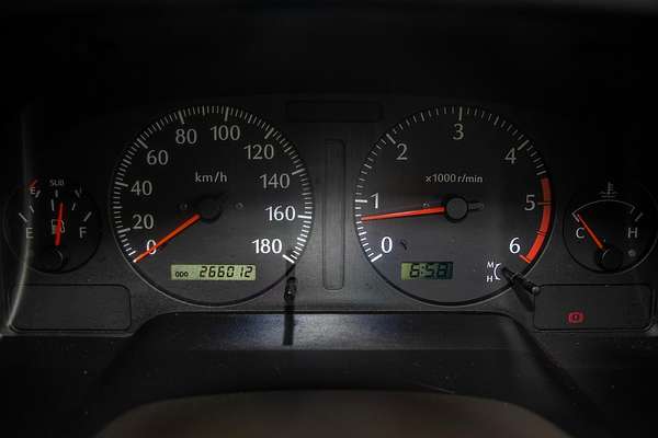 2001 Nissan Patrol ST GU II