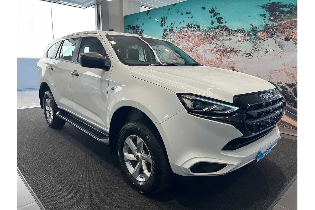 2024 Isuzu MU-X LS-M