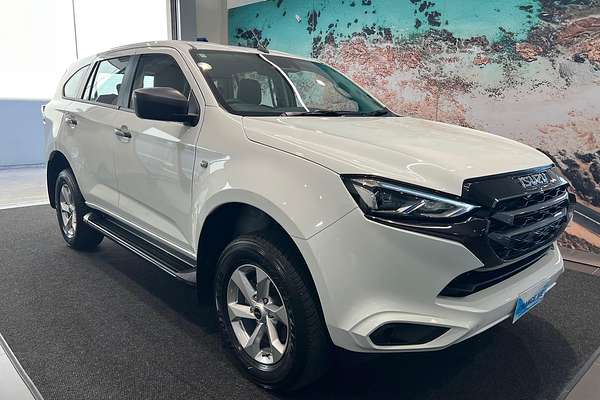 2024 Isuzu MU-X LS-M
