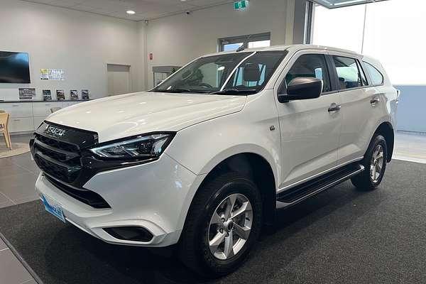 2024 Isuzu MU-X LS-M