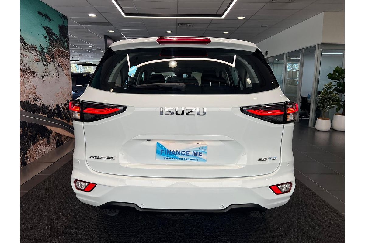 2024 Isuzu MU-X LS-M