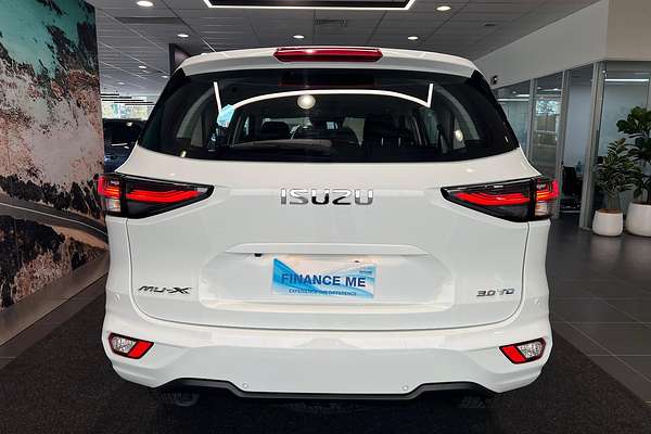 2024 Isuzu MU-X LS-M
