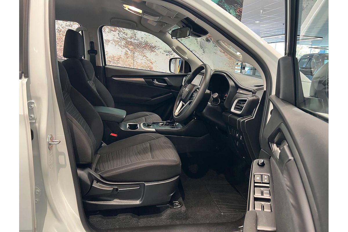 2024 Isuzu MU-X LS-M