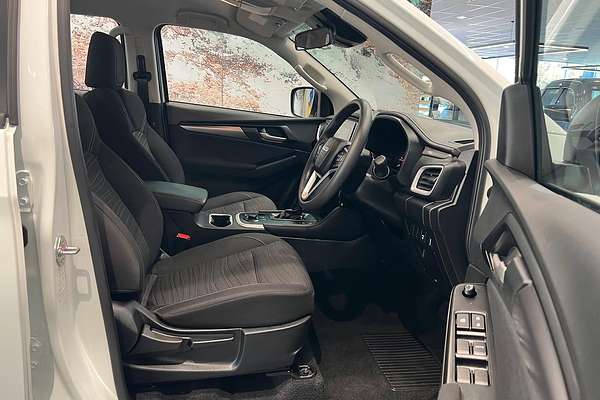2024 Isuzu MU-X LS-M