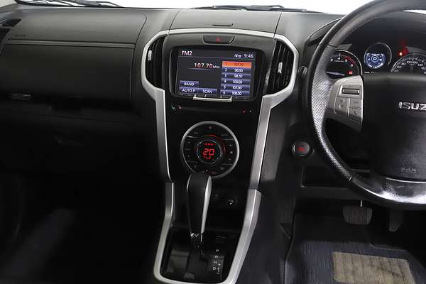 2021 Isuzu MU-X LS-T
