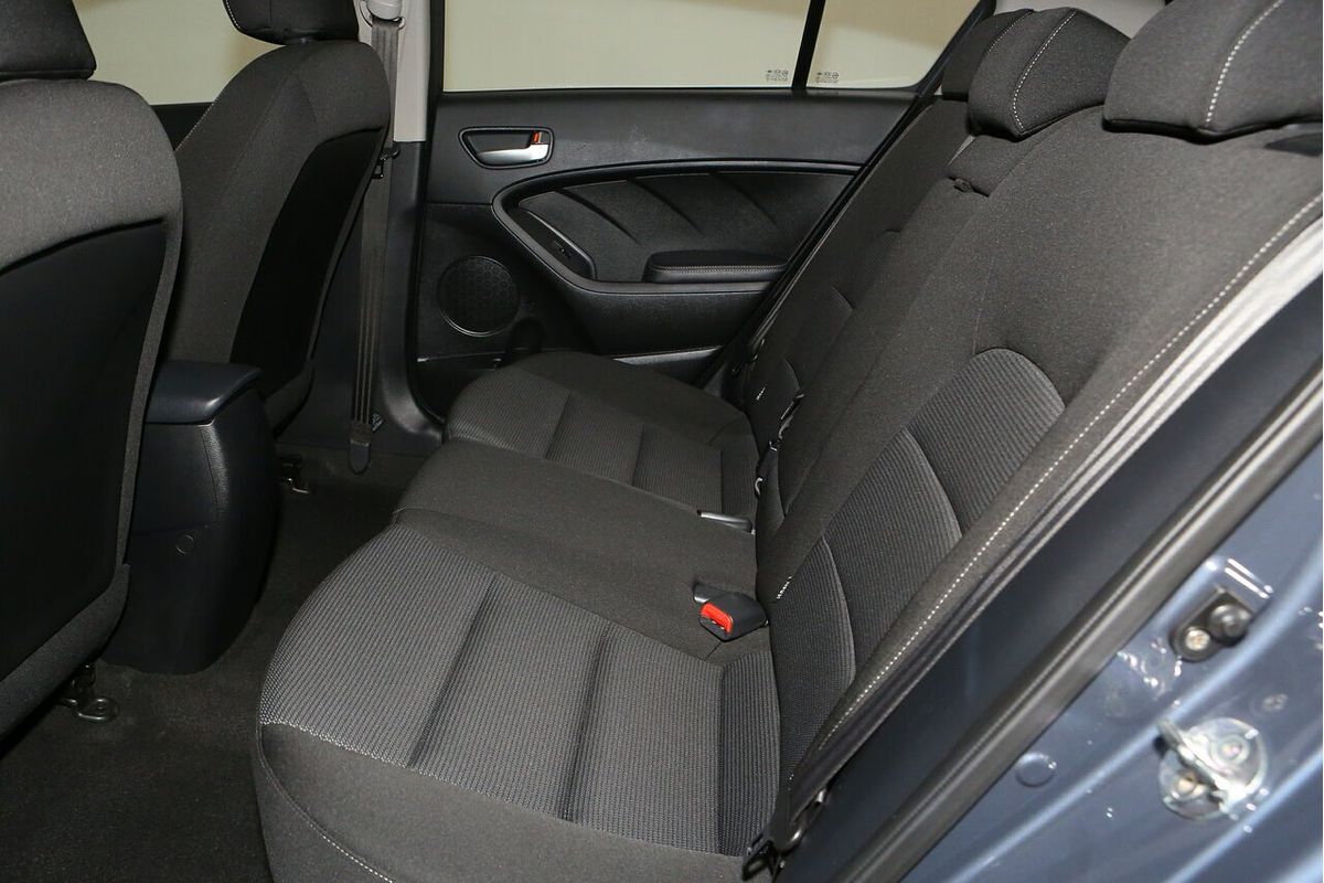 2017 Kia Cerato S YD