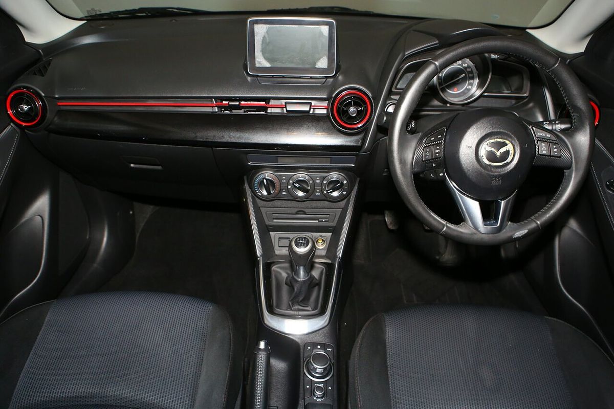 2016 Mazda 2 Maxx DL Series
