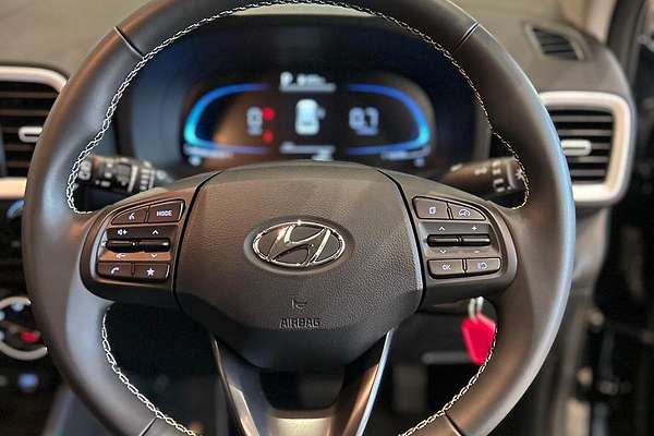 2024 Hyundai Venue Active QX.V5