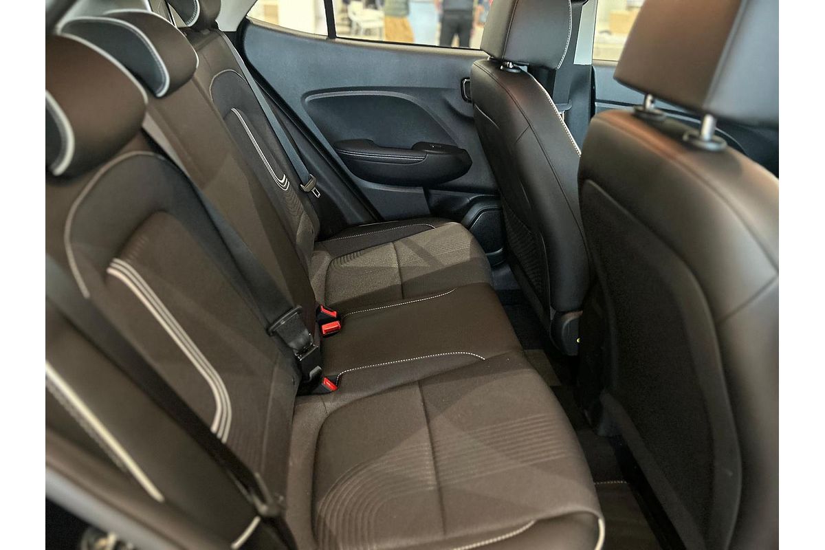 2024 Hyundai Venue Active QX.V5