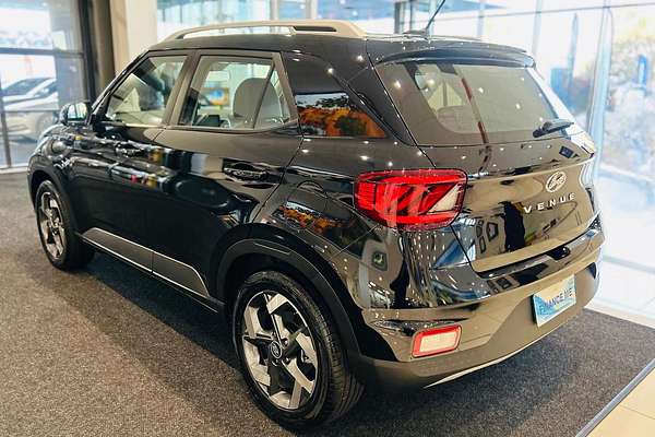 2024 Hyundai Venue Active QX.V5