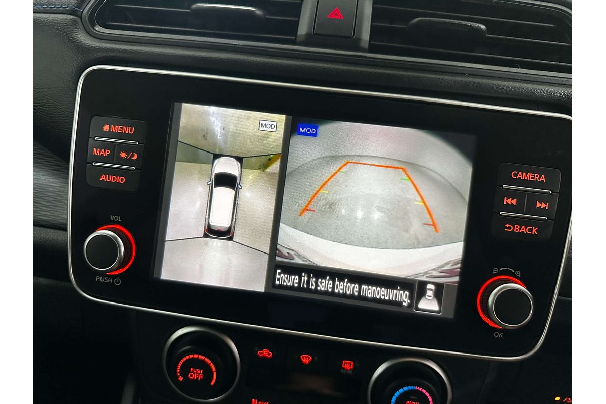 2019 Nissan LEAF  ZE1