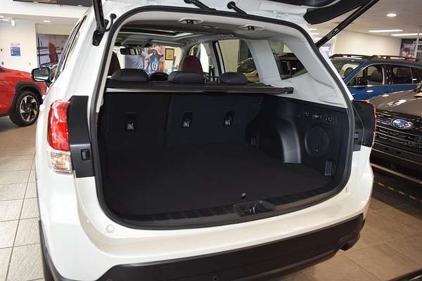 2024 Subaru Forester STI Sport S5