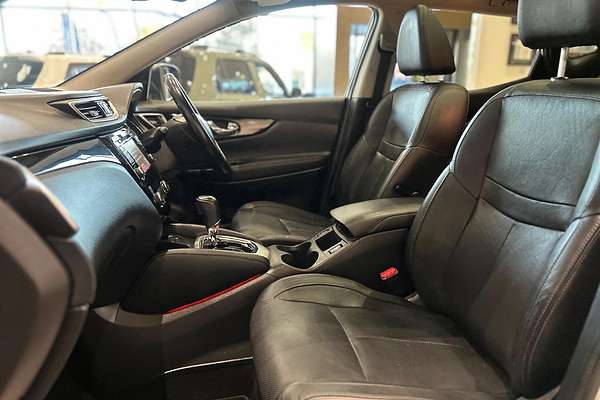 2016 Nissan QASHQAI Ti J11