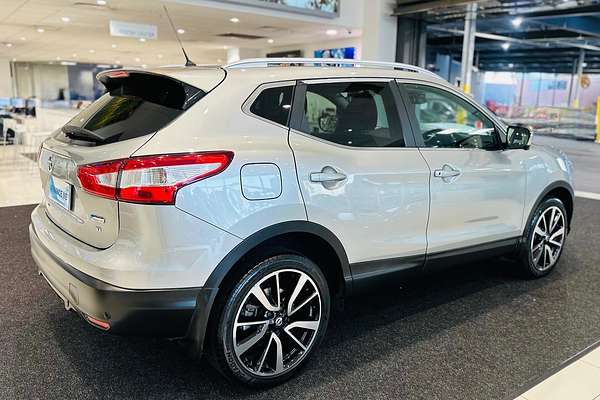 2016 Nissan QASHQAI Ti J11