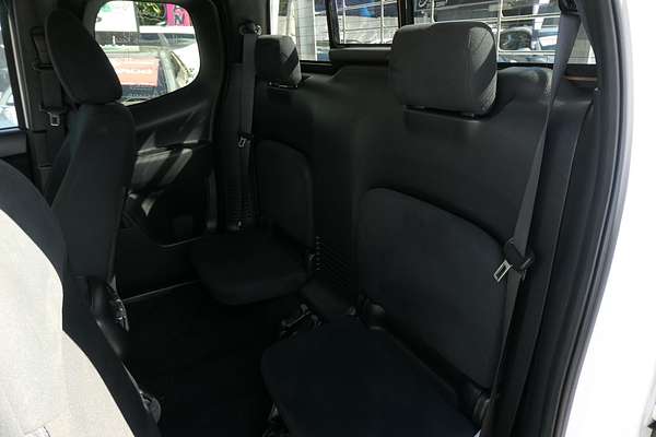 2016 Nissan Navara RX D23 Rear Wheel Drive
